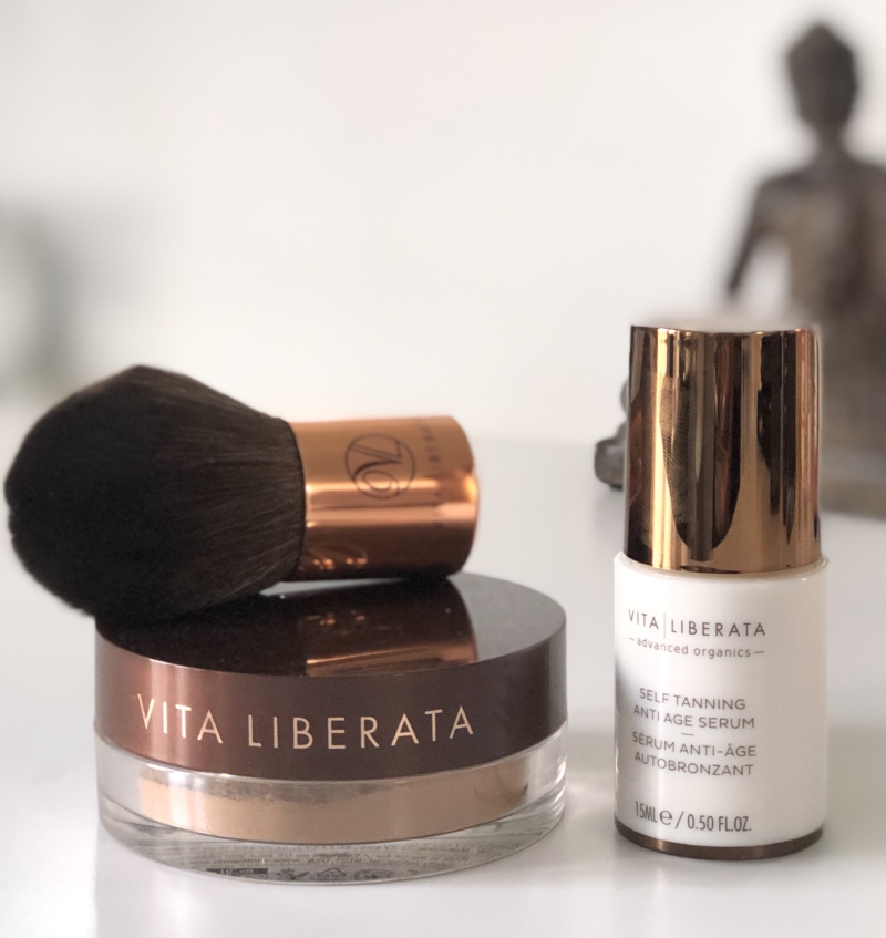 Vita Liberata mineralpudder eller serum med selvbruner - eller en af dem eller brug evt. begge dele.